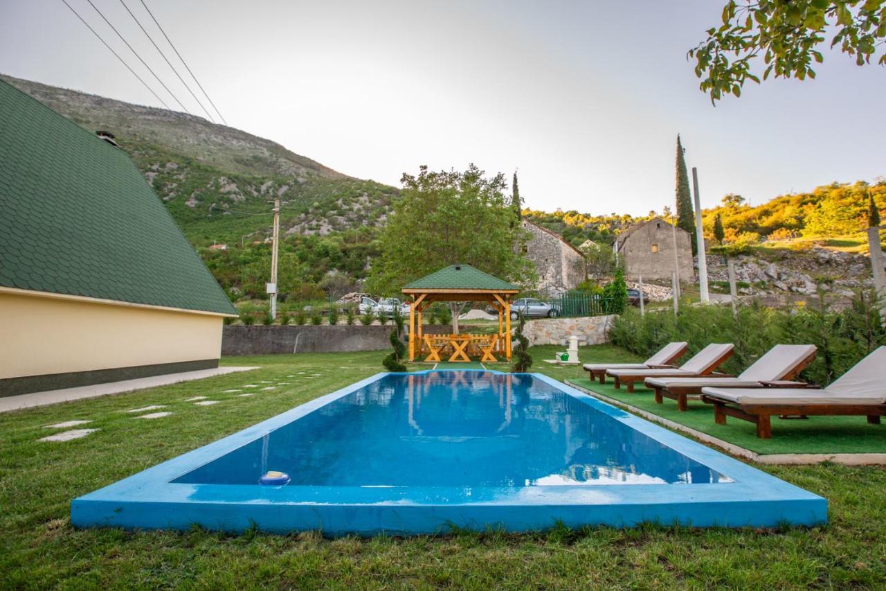 Cozy House Ostrog Guest House Niksic Luaran gambar