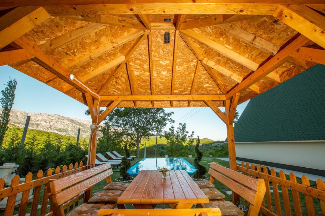 Cozy House Ostrog Guest House Niksic Luaran gambar