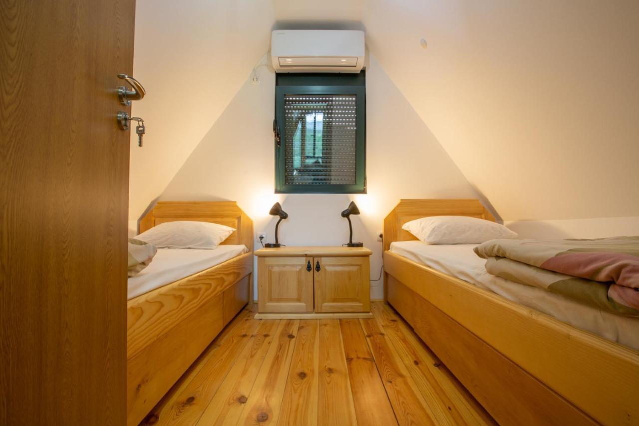 Cozy House Ostrog Guest House Niksic Luaran gambar
